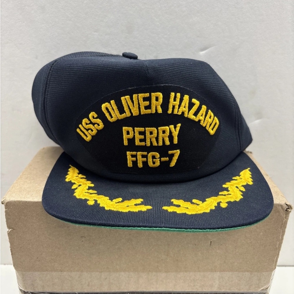 Vintage USS OLIVER HAZARD PERRY FFG-7 Hat